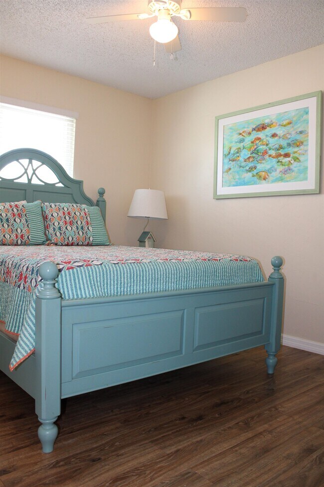 Building Photo - 5038 Alta Vista Ave