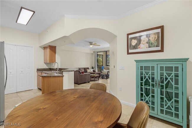 Building Photo - 12930 Positano Cir