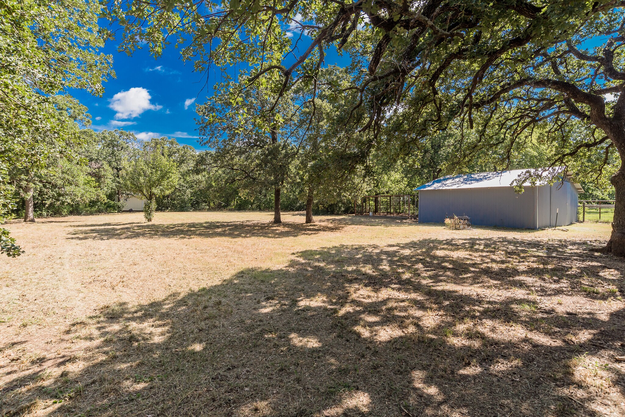 Building Photo - 1403 Harpole Rd E