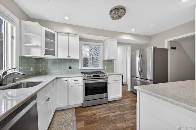 Building Photo - 78 Garfield St