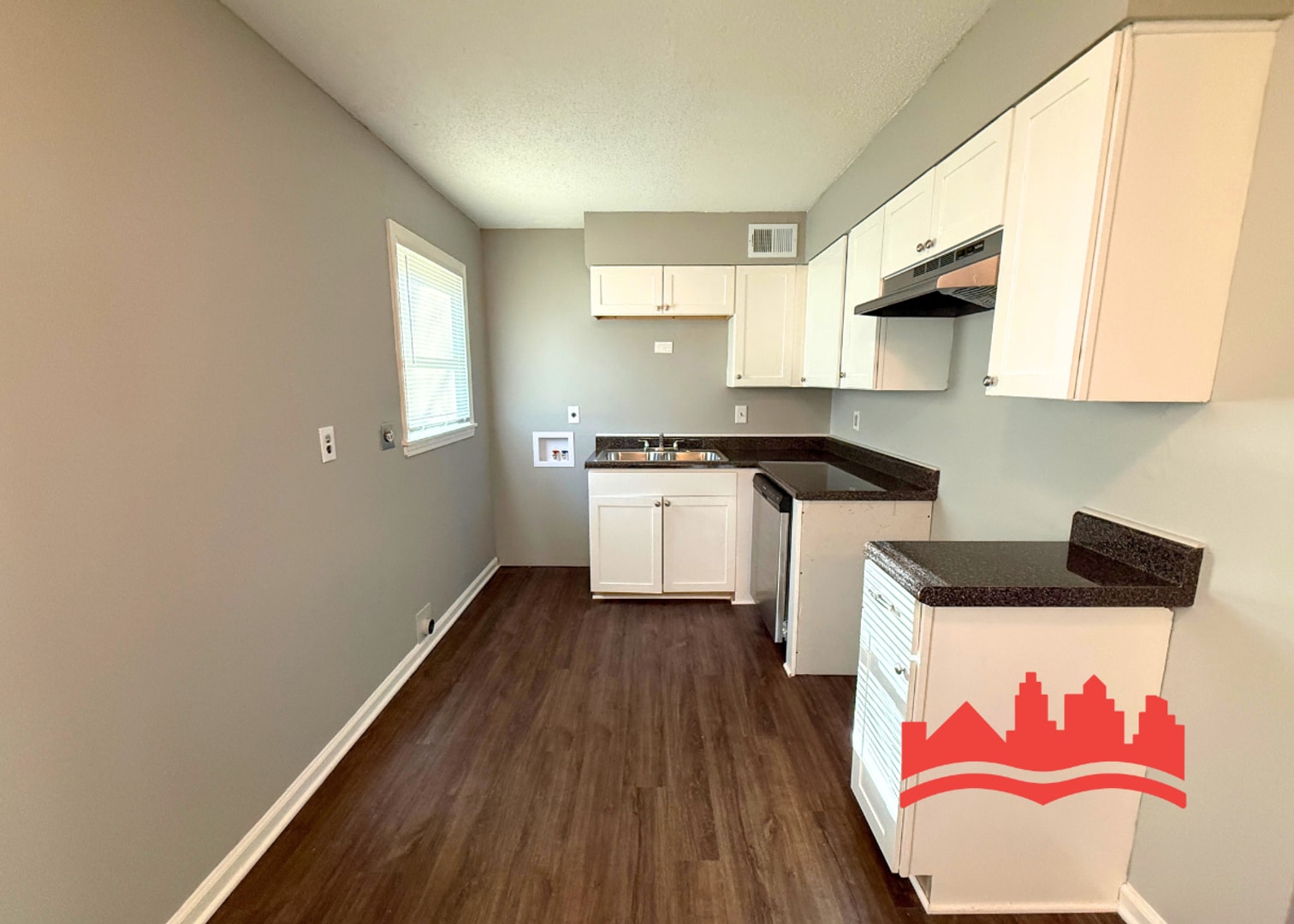 Building Photo - 271 W Levi Rd