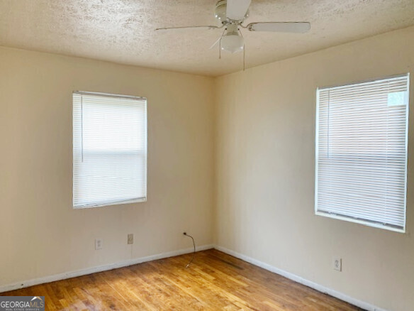 Building Photo - 1037 Oglethorpe Ave SW