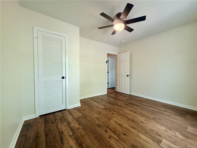Building Photo - 5761 Waterwood Dr