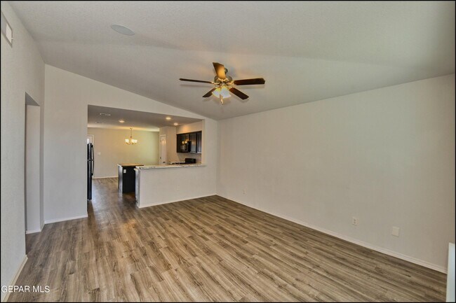 Building Photo - 952 Orangetip Dr