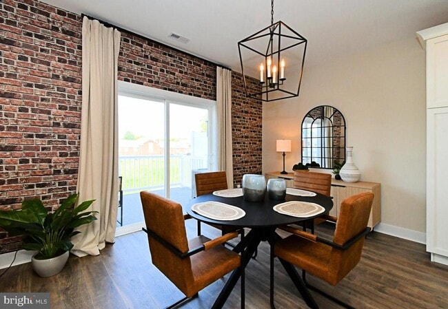 Building Photo - 200 Souders Wy