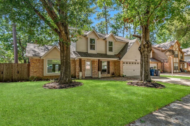 Building Photo - 11715 Park Creek Dr