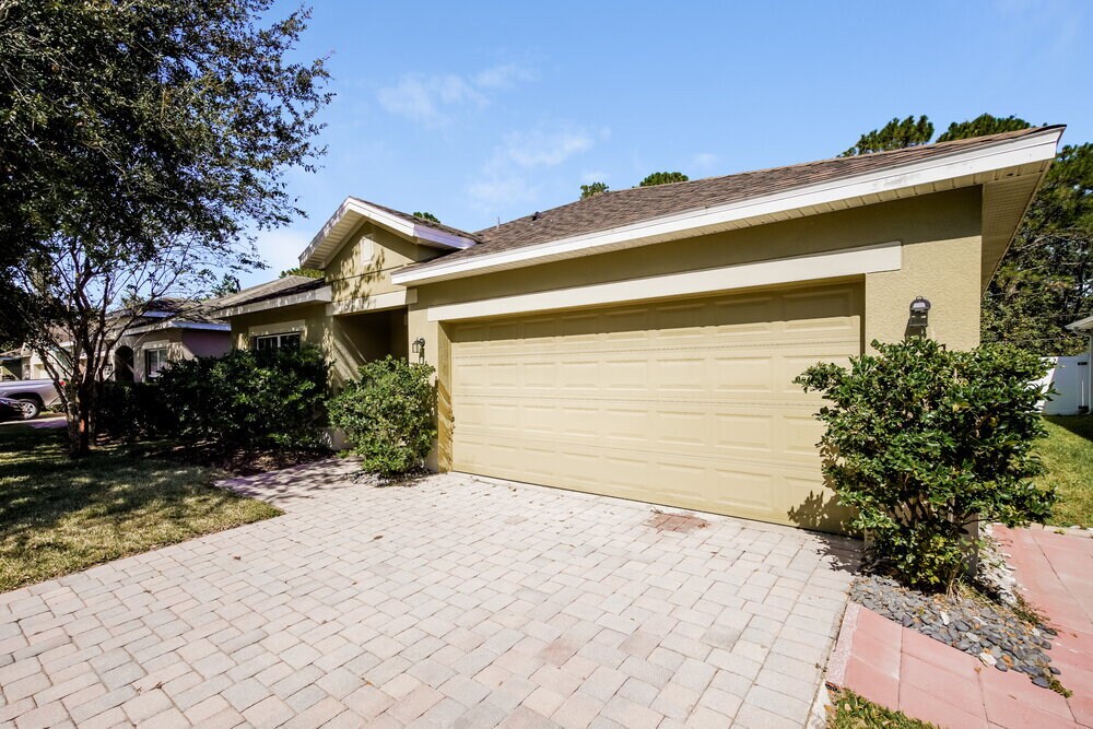 Building Photo - 7211 Wakeview Dr