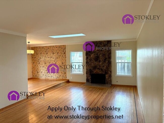 Building Photo - 2510 Biscay Way