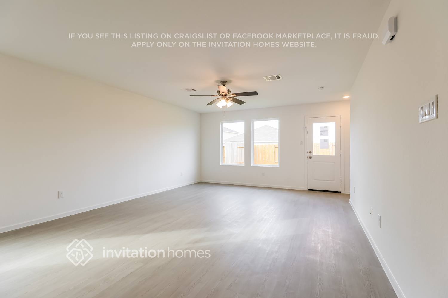 Building Photo - 16488 Blossom Grv Dr