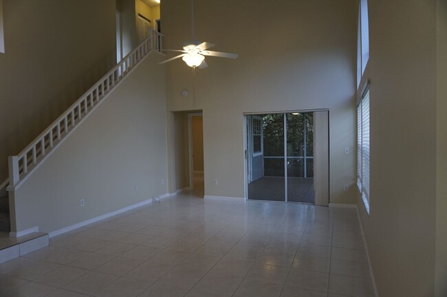 Building Photo - 3Bed/ 2.5Bath/ 2 car garage LAKEFRONT Home...