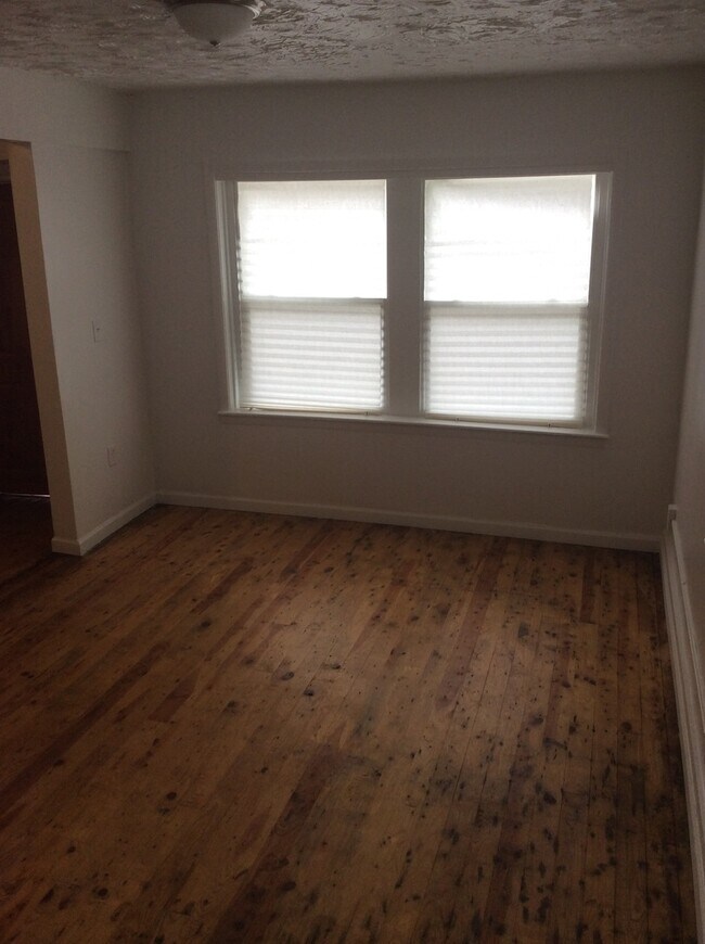 Building Photo - Cozy 1 bedroom Tiny Home on the East End of York City