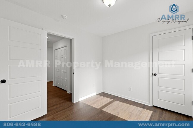 Building Photo - Modern 4-Bedroom Home – Perfect for Growing Families!