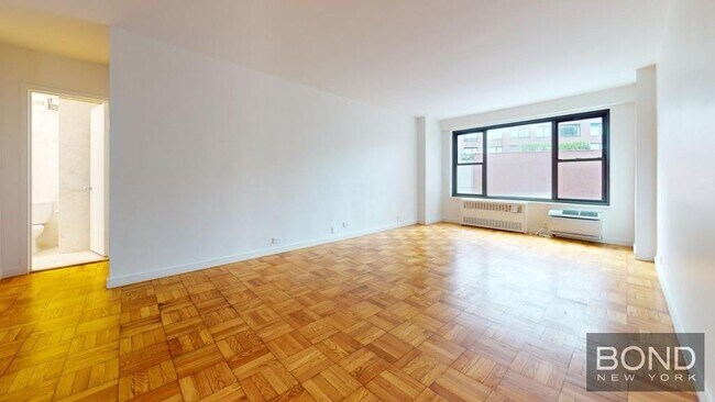 Primary Photo - 145 Fourth Avenue
