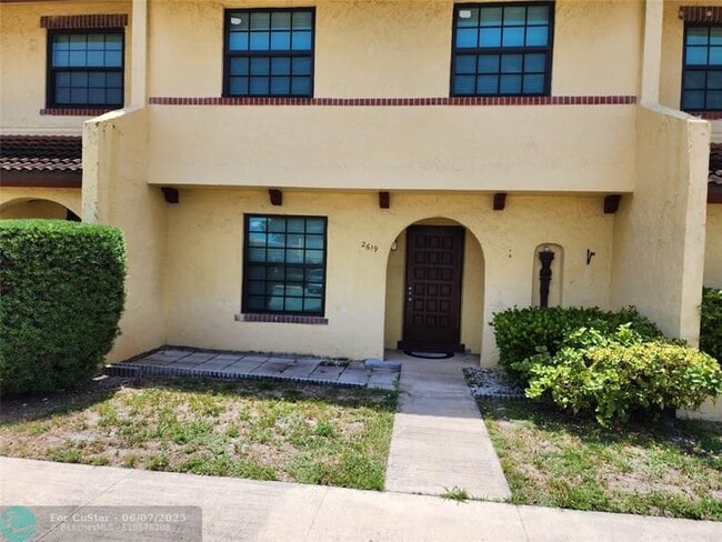 Building Photo - 2619 NW 47th Ln