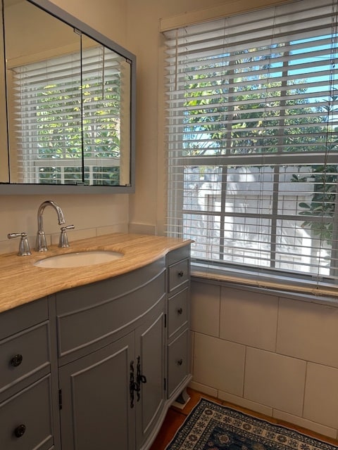 Building Photo - 811 NE 3rd St