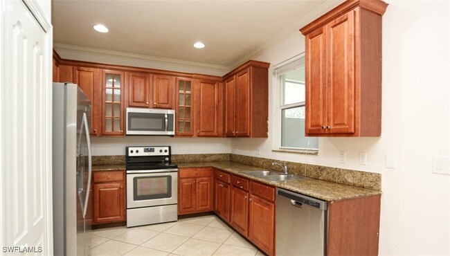 Building Photo - 7069 Venice Way