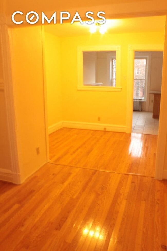 Building Photo - 23 St Marks Ave