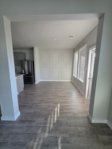 Building Photo - 2626 Finley