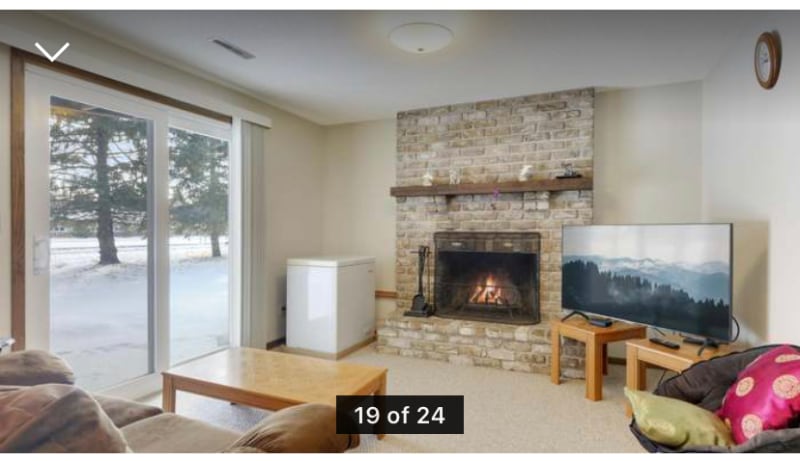 Building Photo - 2327 Amberwood Dr