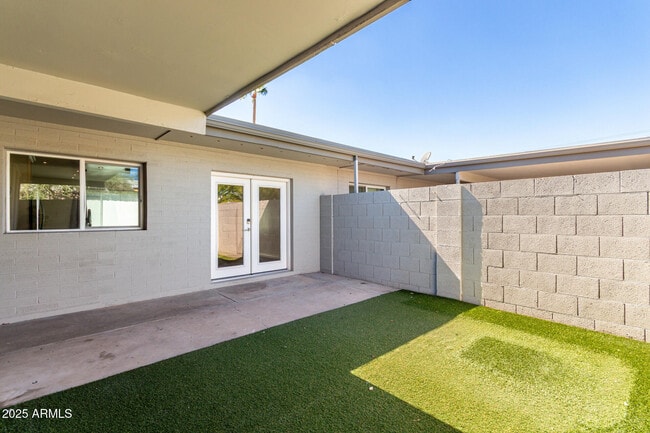 Building Photo - 4971 N Granite Reef Rd