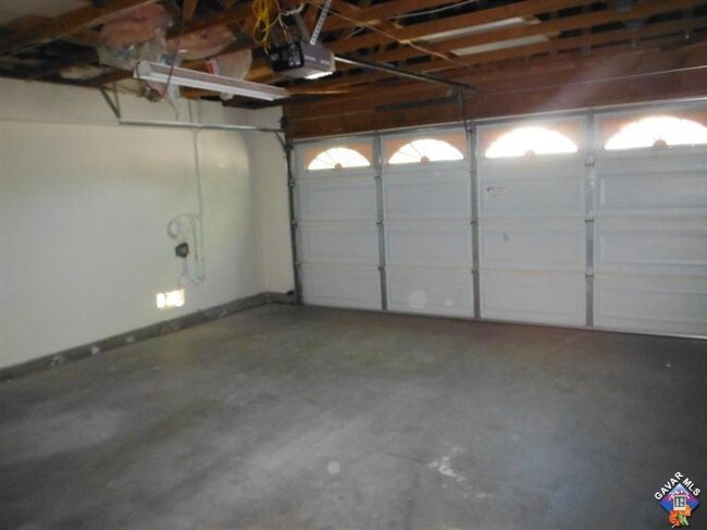 Building Photo - 37644 13th St E