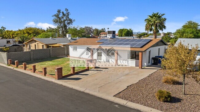 Building Photo - 7428 E Carol Cir