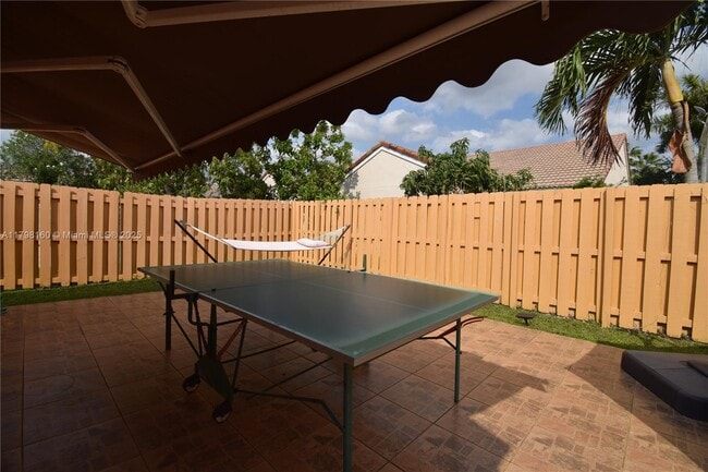 Building Photo - 855 San Remo Dr