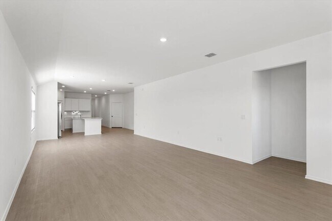 Building Photo - 17701 Sage Thrasher Dr