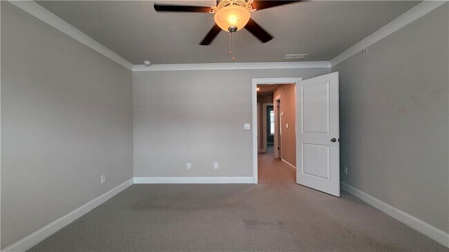 Building Photo - 1012 Knoxboro Ln