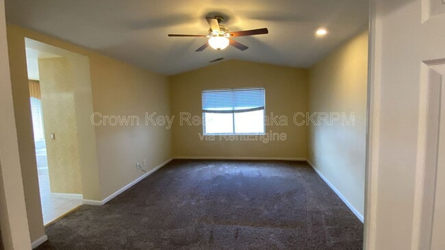 Building Photo - 1367 Gwerder St