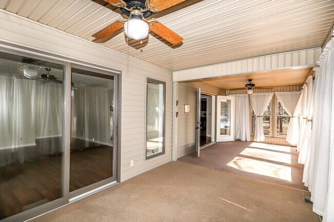 Building Photo - 2 Galeon Ln