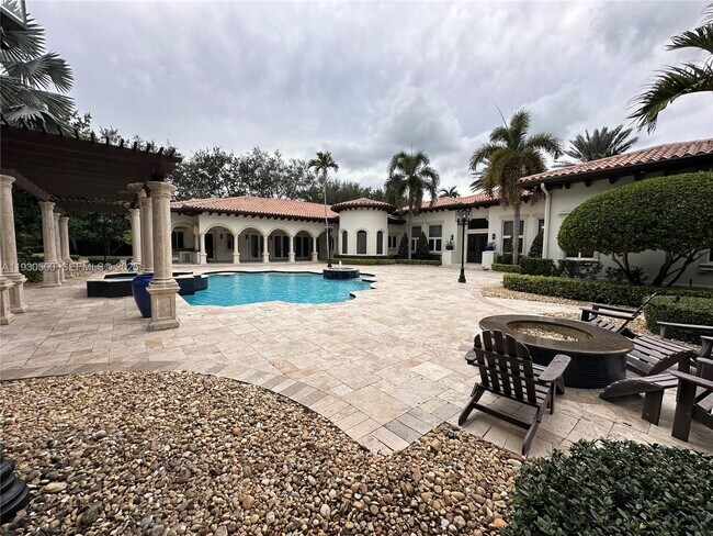 Building Photo - 6180 SW 132nd St