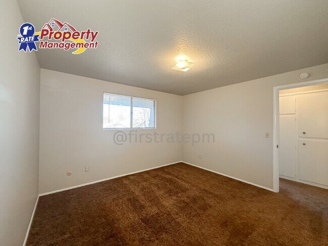 Building Photo - 5575 W. Franklin St.