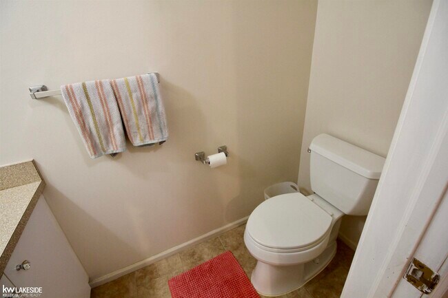 Building Photo - 29408 Maurice Ct