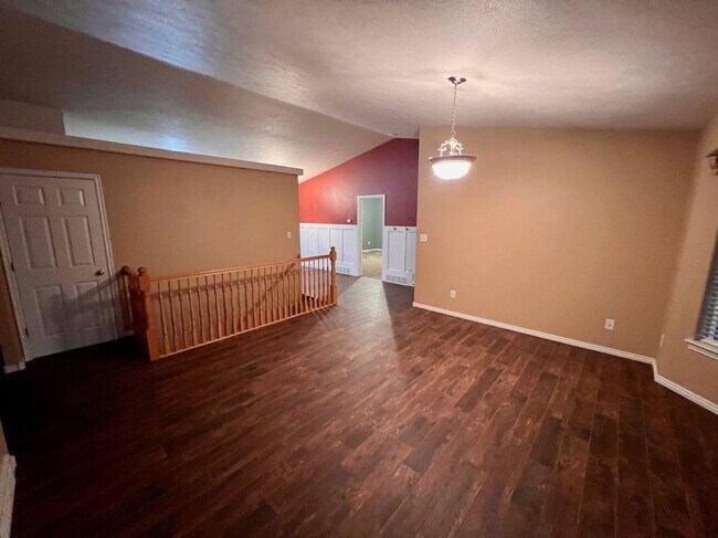 Building Photo - 4208 Willow Canyon Dr