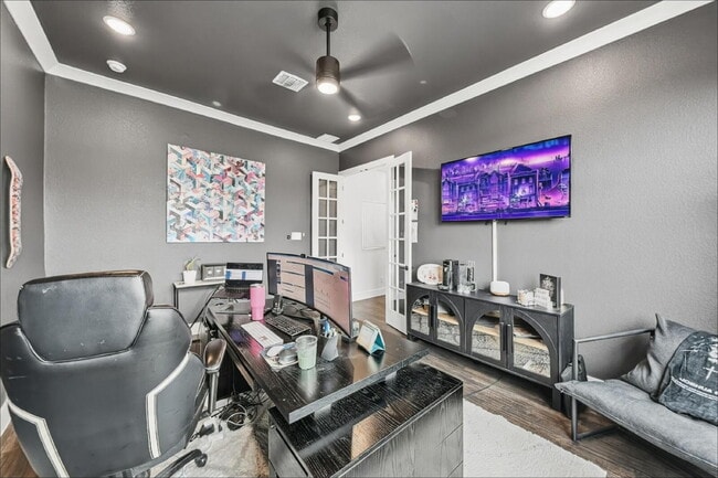Building Photo - Luxury 4-bedroom, 3-bathroom home with an office and media room in Aledo!
