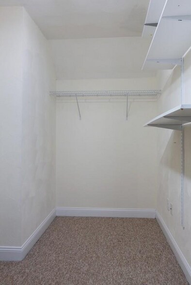 Building Photo - 26 Holden St