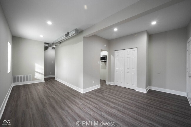 Building Photo - 2060 N Delaware St