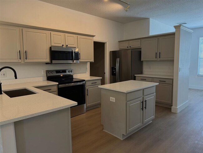 Building Photo - 1823 Rachels Ridge Loop