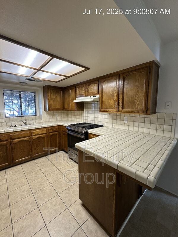 Building Photo - 722 S Linwood St