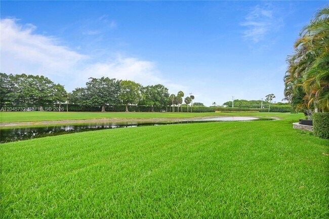 Building Photo - 7758 La Mirada Dr