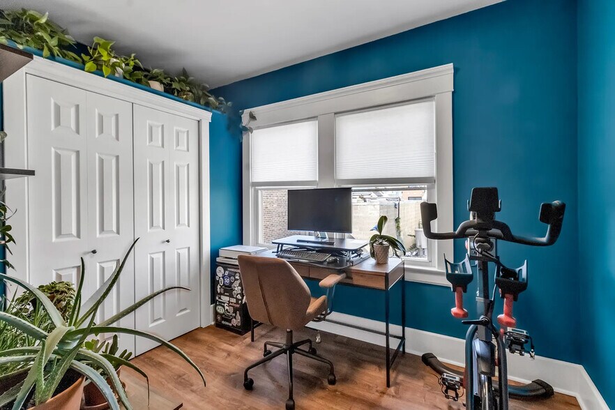 Building Photo - 12 Lovering Ave