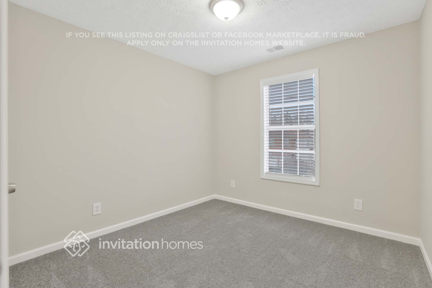 Building Photo - 2027 Pittston Farm Rd