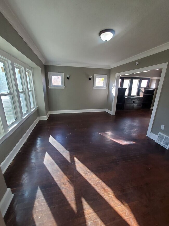 Building Photo - 2707-2709 N 47th St. (Duplex)(ACE PROPERTY)