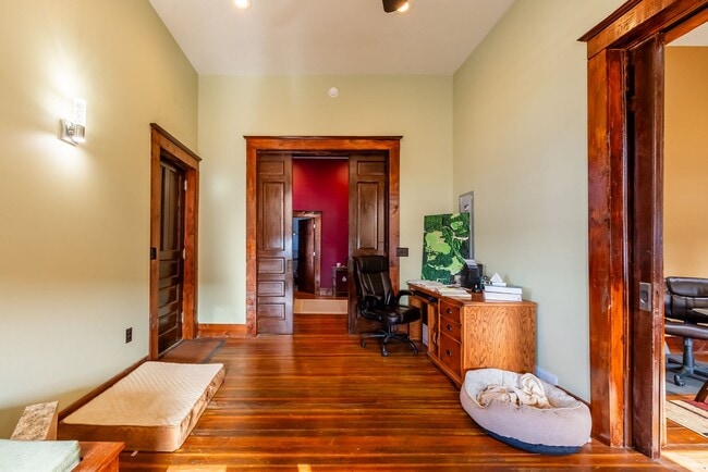 Building Photo - 101 N Main Ave