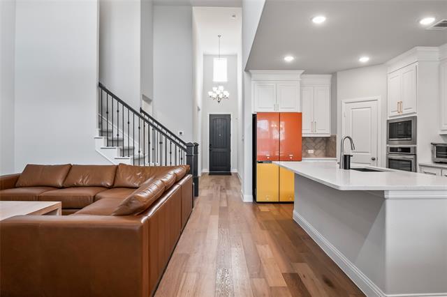 Building Photo - 6696 Albany Pk
