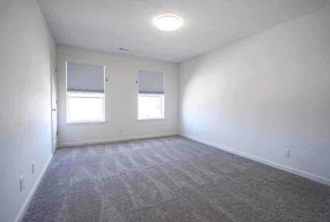 Building Photo - 1160 Colcester Ln