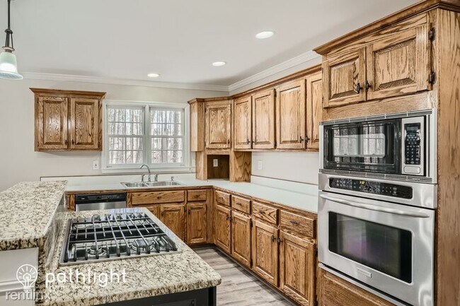 Building Photo - 4 br, 2.5 bath House - 125 Hopewell Chase ...