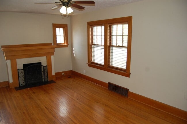 Building Photo - Great house in NE Lincoln!