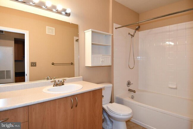 Building Photo - 13502 Derry Glen Ct